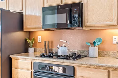 4593 Brannigan St, Dublin, CA 94568 - Photo 12
