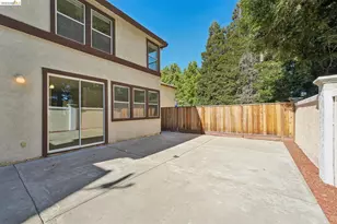 514 Frogs Leap Ct, Fairfield, CA 94534 - Photo 2