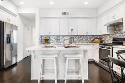 8558 Seawind Way, Newark, CA 94560 - Photo 6