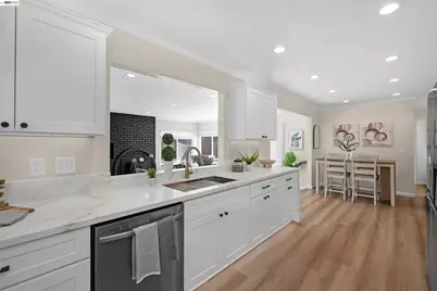 9519 Broadmoor Dr, San Ramon, CA 94583 - Photo 12