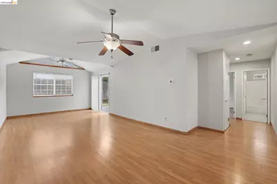 2416 Redwood Dr, Antioch, CA 94509 - Photo 6