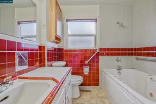 560 25th St, Richmond, CA 94804 - Photo 14