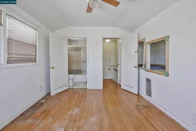 560 25th St, Richmond, CA 94804 - Photo 24