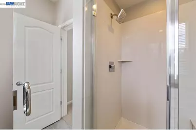 1663 Sylvia St, Hayward, CA 94545 - Photo 18