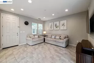1663 Sylvia St, Hayward, CA 94545 - Photo 4