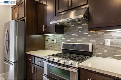 1663 Sylvia St, Hayward, CA 94545 - Photo 8