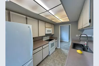 4565 Wildcat Ln, Concord, CA 94521 - Photo 2