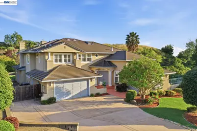 48564 Avalon Heights Ter, Fremont, CA 94539 - Photo 2