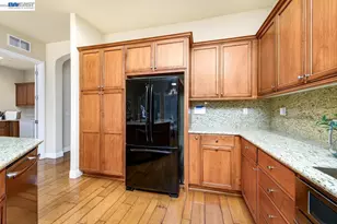 1033 Malbec Ln, Brentwood, CA 94513 - Photo 10