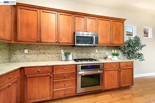1033 Malbec Ln, Brentwood, CA 94513 - Photo 14