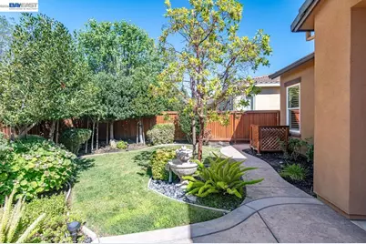 1033 Malbec Ln, Brentwood, CA 94513 - Photo 88