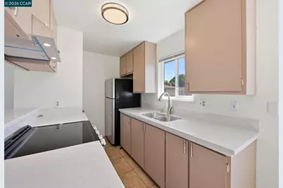 34732 Skylark Dr #4, Union City, CA 94587 - Photo 10