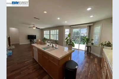 6056 Silveroak Cir, Stockton, CA 95219 - Photo 6