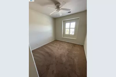 6056 Silveroak Cir, Stockton, CA 95219 - Photo 18