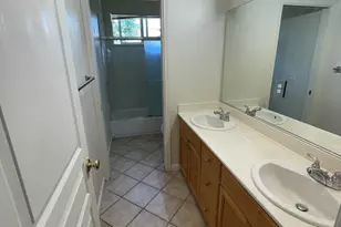 6056 Silver Oak Cir, Stockton, CA 95219 - Photo 10
