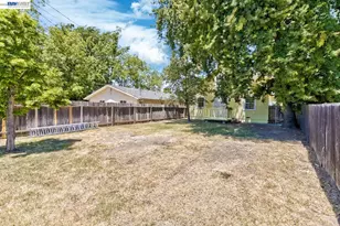 3534 20th Ave, Sacramento, CA 95820 - Photo 14