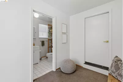 3917 Columbian Dr, Oakland, CA 94605 - Photo 26