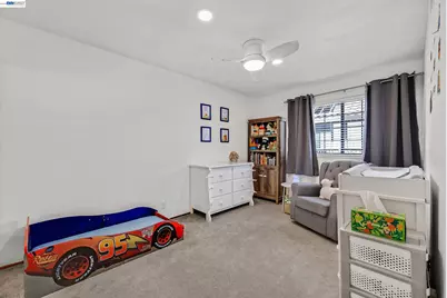 13725 Seagate Dr, San Leandro, CA 94577 - Photo 18