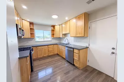 1854 Utah St, Fairfield, CA 94533 - Photo 12