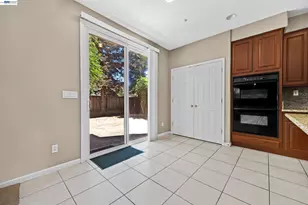 541 Coconut St, Brentwood, CA 94513 - Photo 32