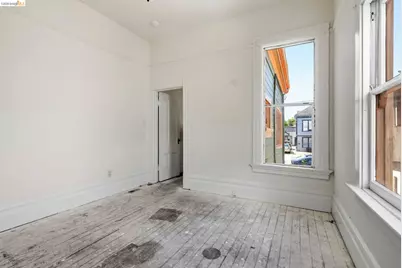 956 53rd St, Oakland, CA 94608 - Photo 30
