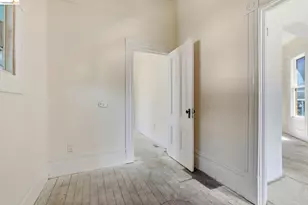 956 53rd St, Oakland, CA 94608 - Photo 8