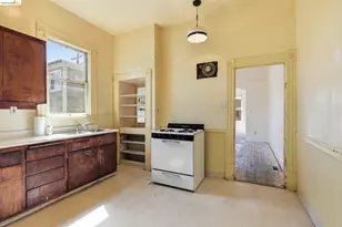 956 53rd St, Oakland, CA 94608 - Photo 18