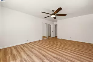 10160 Crow Canyon Rd, Castro Valley, CA 94552 - Photo 18