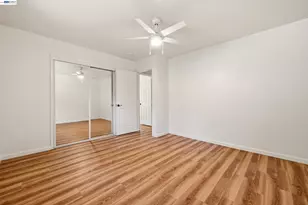 10160 Crow Canyon Rd, Castro Valley, CA 94552 - Photo 16