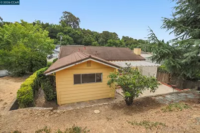 5218 Camino Alta Mira, Castro Valley, CA 94546 - Photo 34
