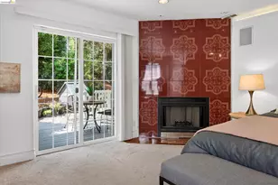 7925 Greenly Dr, Oakland, CA 94605 - Photo 36