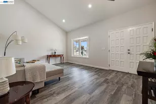 4624 Delores Dr, Union City, CA 94587 - Photo 6