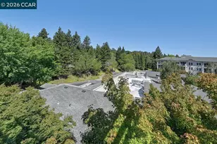 1860 Tice Creek Dr, Walnut Creek, CA 94595 - Photo 14