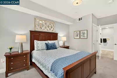 1874 Bonanza St #10, Walnut Creek, CA 94596 - Photo 4