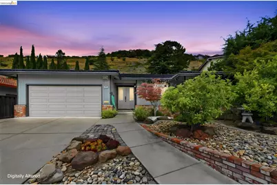 2090 Hillside Dr, San Leandro, CA 94577 - Photo 2