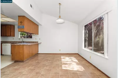101 Flame Dr, Pacheco, CA 94553 - Photo 12