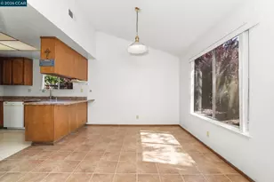 101 Flame Dr, Pacheco, CA 94553 - Photo 12