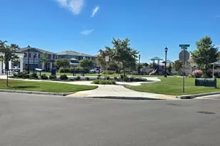 10007 Baltisan Ln, Stockton, CA 95219 - Photo 14