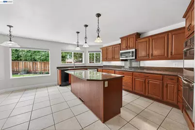 1147 Lomitas Ave, Livermore, CA 94550 - Photo 6