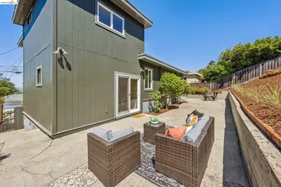 2328 Carquinez Ave, El Cerrito, CA 94530 - Photo 74