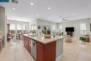1605 Chianti Ln, Brentwood, CA 94513 - Photo 12