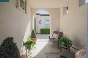 1605 Chianti Ln, Brentwood, CA 94513 - Photo 2