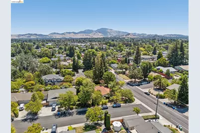1810 3rd Ave, Walnut Creek, CA 94597 - Photo 32