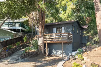 7848 Hillmont Dr, Oakland, CA 94605 - Photo 4