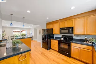 35843 Salvador Ct, Fremont, CA 94536 - Photo 12