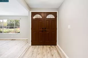 4975 Silverado Dr, Fairfield, CA 94534 - Photo 6