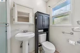 21 Monte Vista Rd, Orinda, CA 94563 - Photo 16