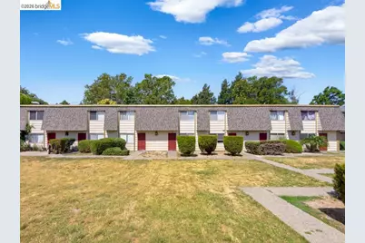 1955 Grande Cir, Fairfield, CA 94533 - Photo 10