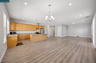 108 Redondo Dr, Pittsburg, CA 94565 - Photo 22