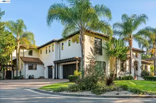 1439 Vine Ln, Alamo, CA 94507 - Photo 2